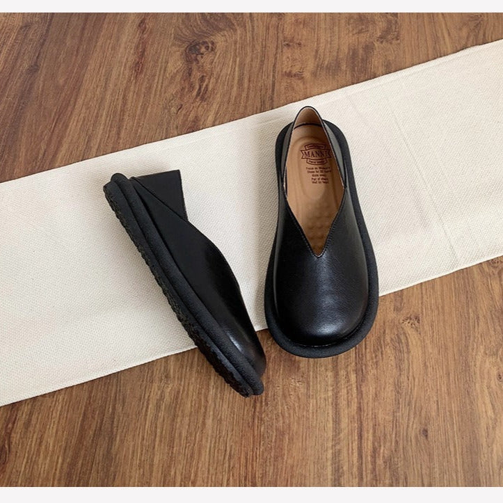 Women's V-Cut Casual Loafers – Flat Convertible Heel Slip-On Shoes