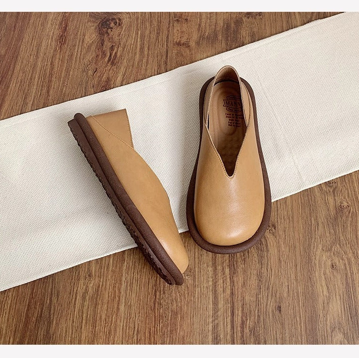 Women's Wide Toe Soft Leather Flats – Japanese V-Cut Backless Design