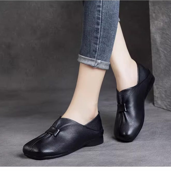 Women's Leather Lightweight Slip-on Walking Daily Flats Shoes