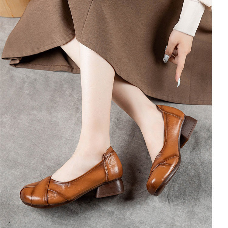 Women's Leather Comfort Overlay Glove Pump Low Heel Block Heel