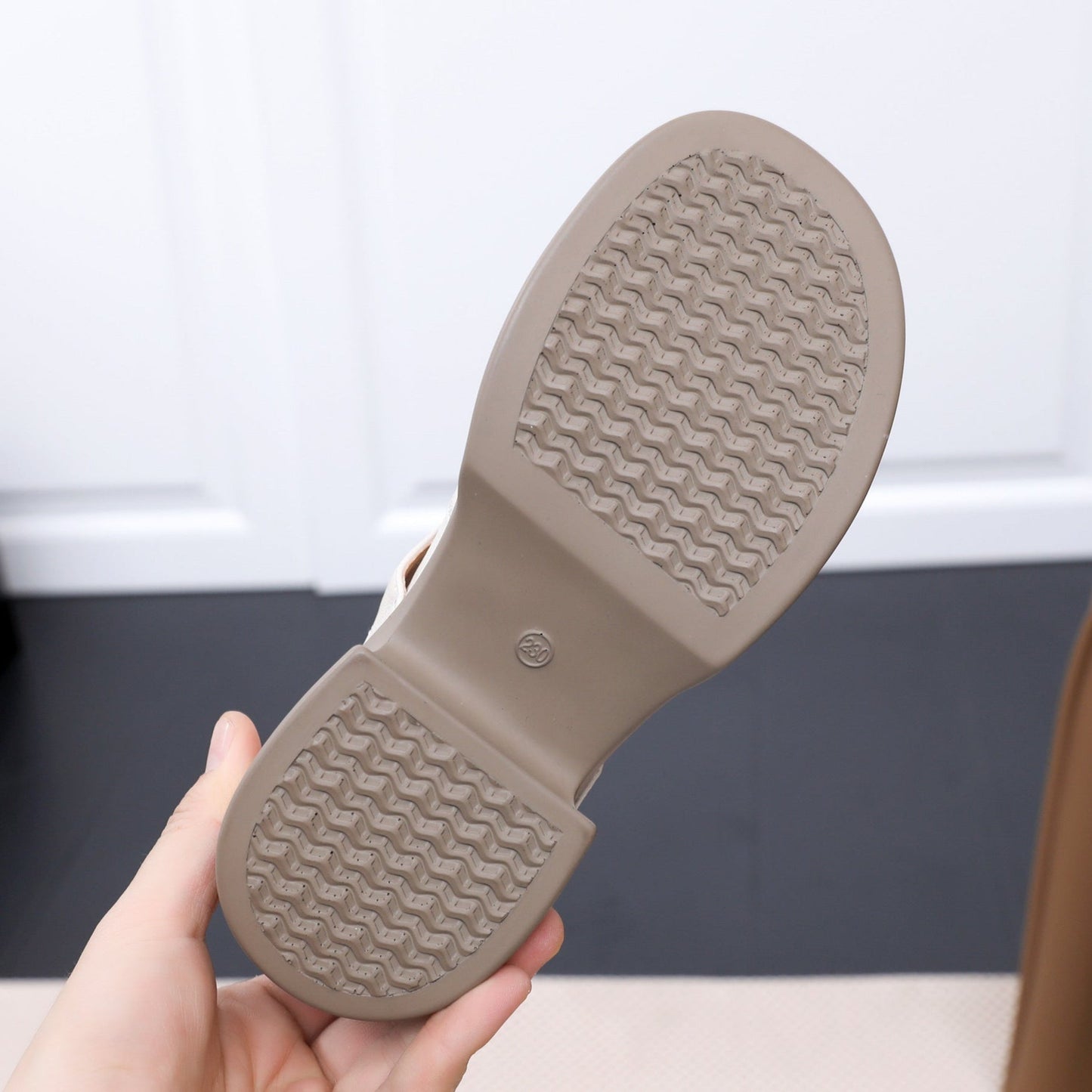 Women's Platform Leather Mary Jane Heels – Chunky Heel Velcro Strap Shoes