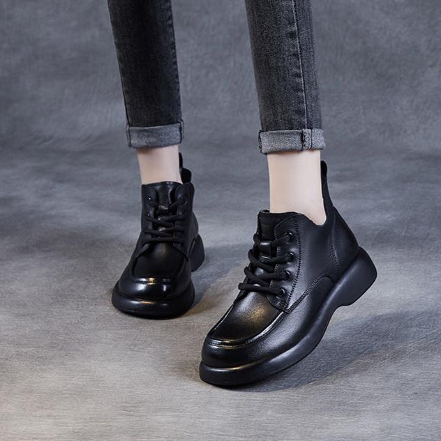 Women's Retro Soft Leather Lace Up Lightweight Non-Slip Ankle Boots