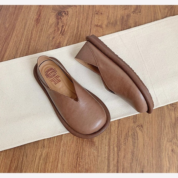 Women's Wide Toe Soft Leather Flats – Japanese V-Cut Backless Design