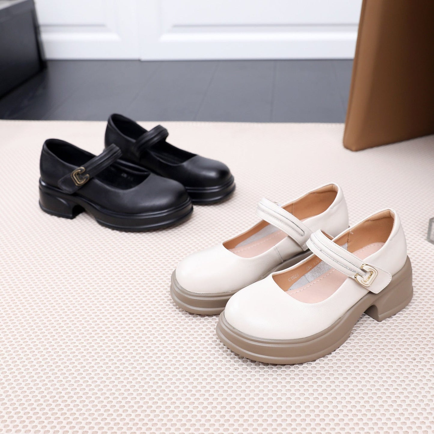 Women's Platform Leather Mary Jane Heels – Chunky Heel Velcro Strap Shoes