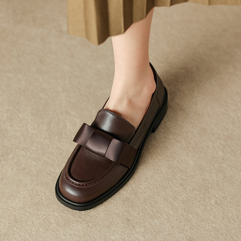 Women's Handmade Retro Bow British Style Low Heeled Loafers