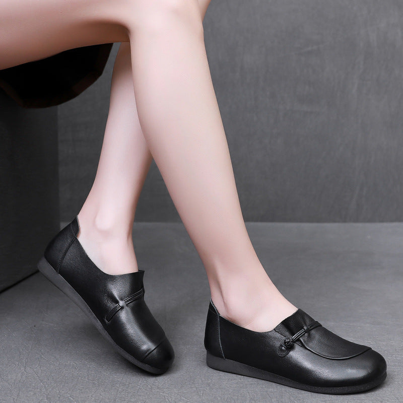 Women's Retro Slip-On Flats – Comfortable Everyday Shoes