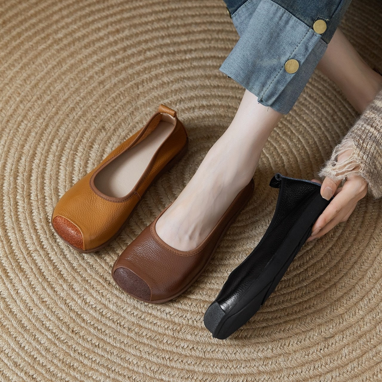 Women's Leather Round Toe Comfortable Ballet Flats