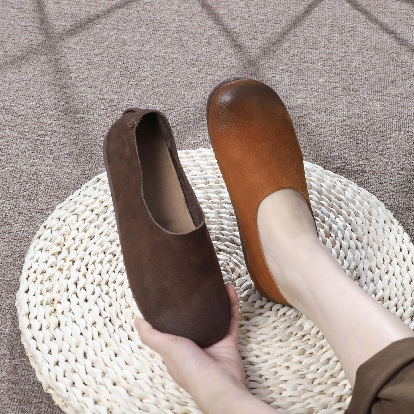 Women's Minimalist Soft Leather Slip-On Flats – Retro Style Comfort Shoes