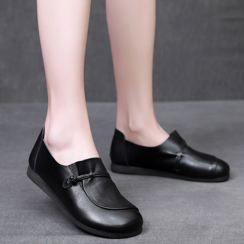 Women's Retro Slip-On Flats – Comfortable Everyday Shoes