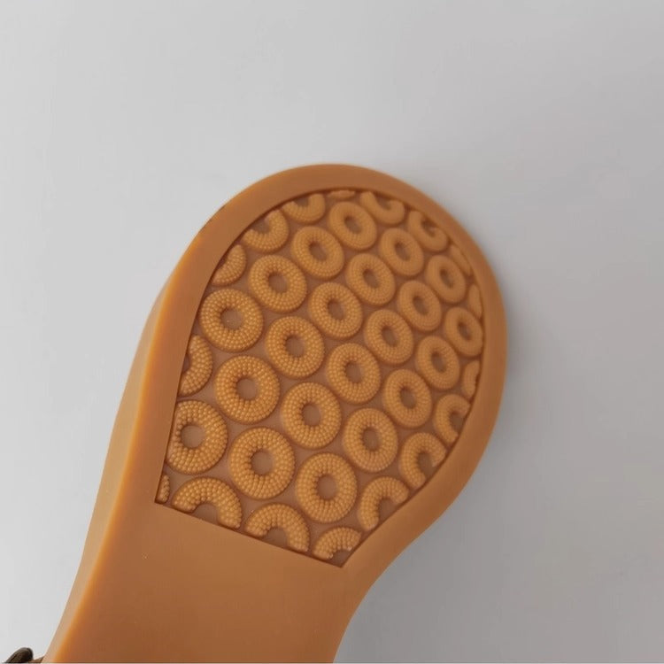 Women's Leather Wide-Toe Closed-Toe Sandals – Non-Slip & Fit for Wide Feet