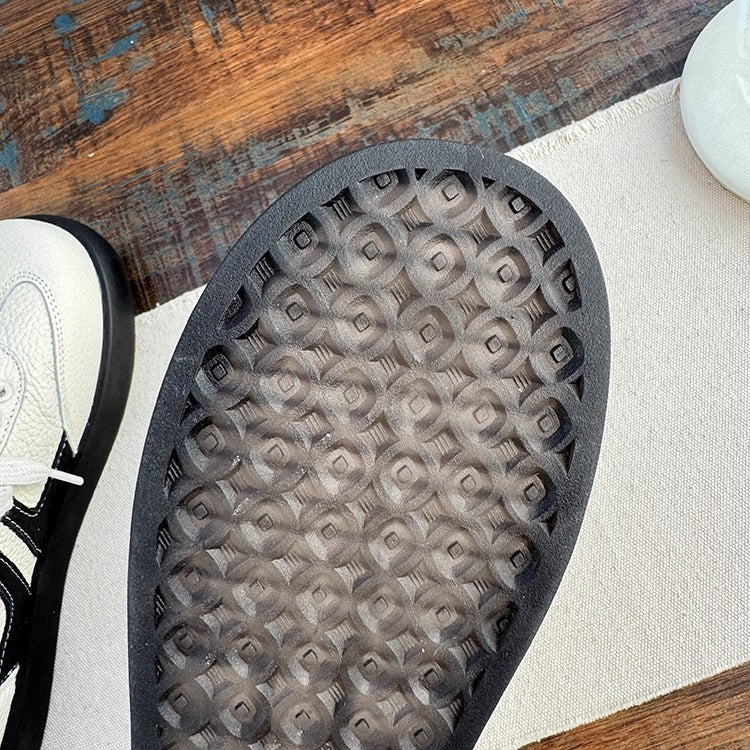 Women's Soft Leather Lace-Up Sneakers – Casual & Comfortable Style Tennis Shoes