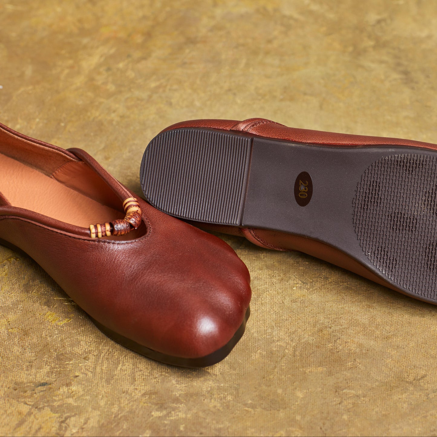 Women's Handmade Leather Literary Style Slip-On Ballet Flats