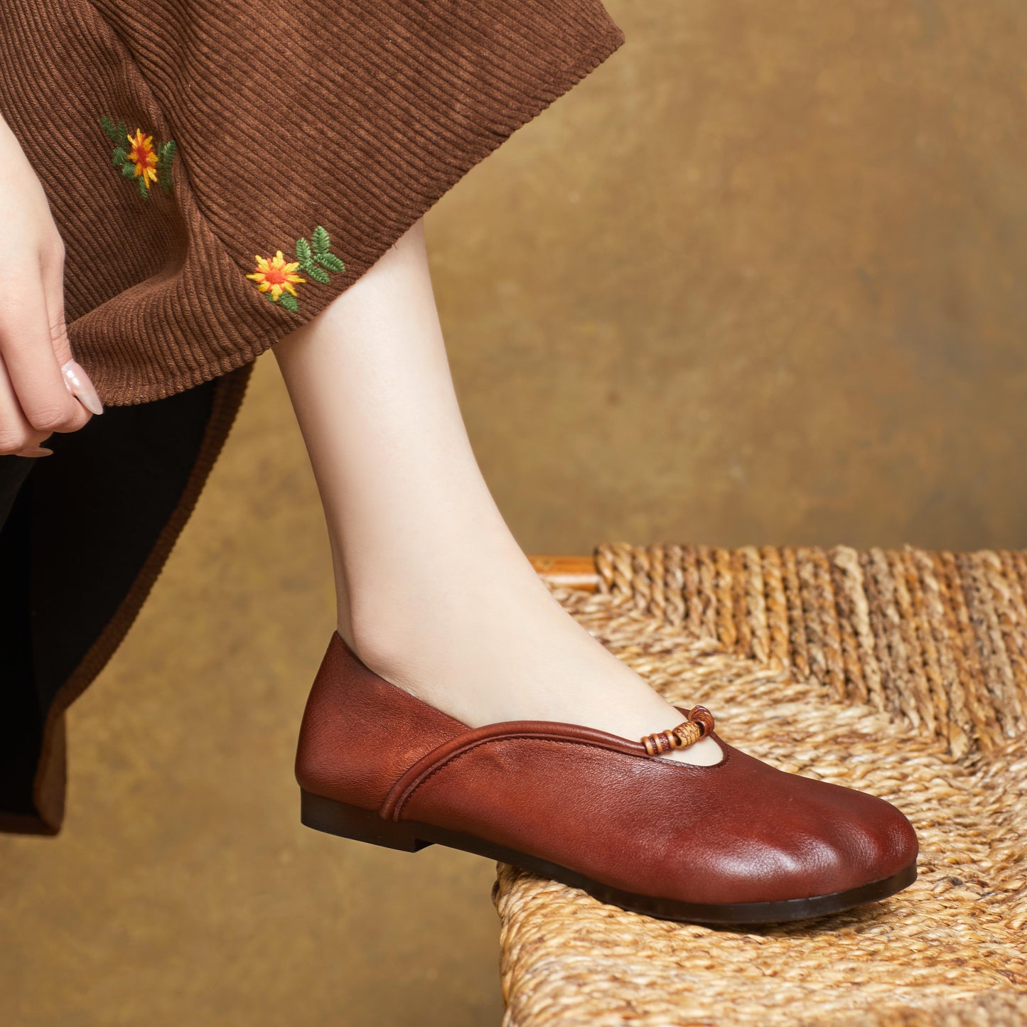 Women's Handmade Leather Literary Style Slip-On Ballet Flats