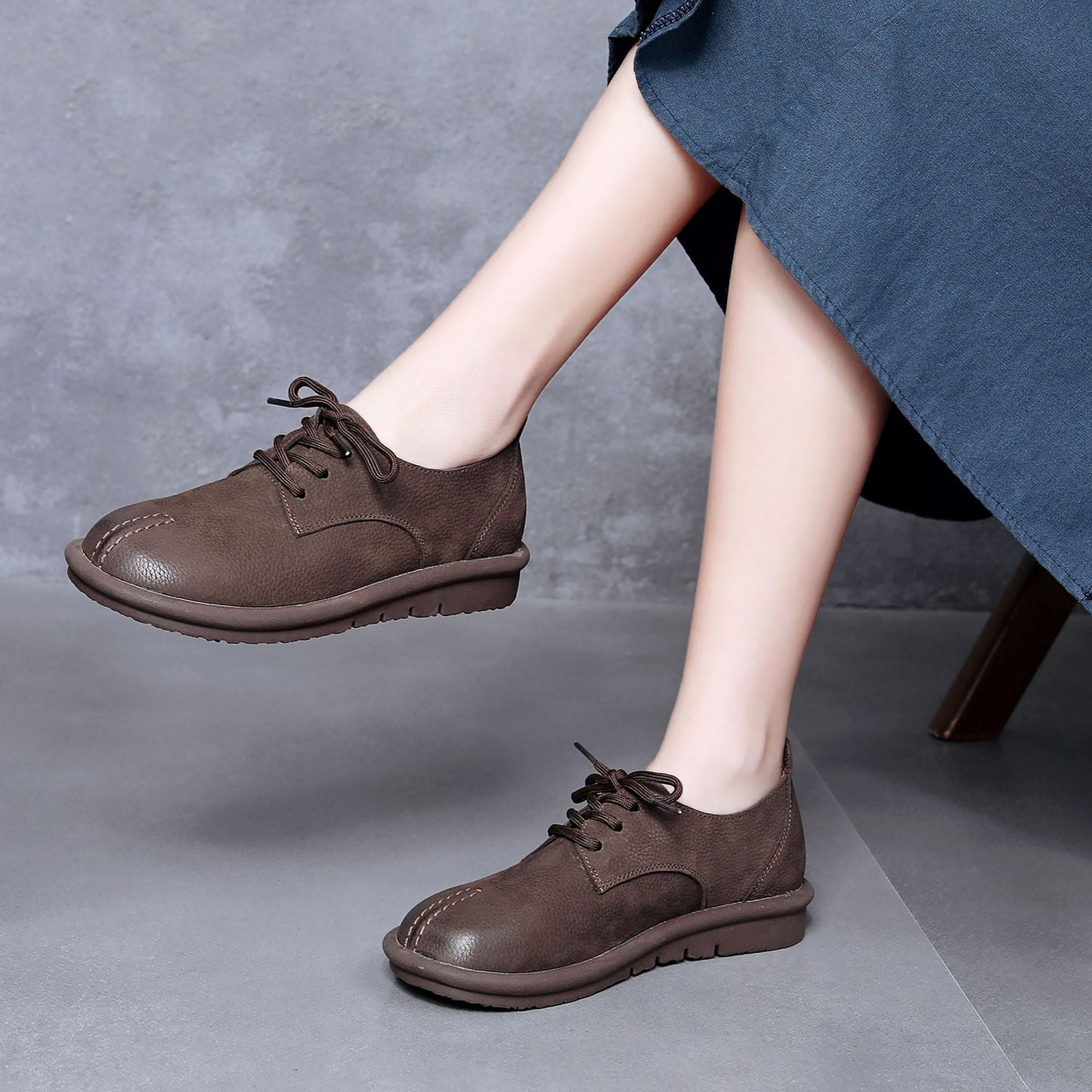 Women's Vintage Handmade Solid Soft Leather Casual Lace-up Shoes