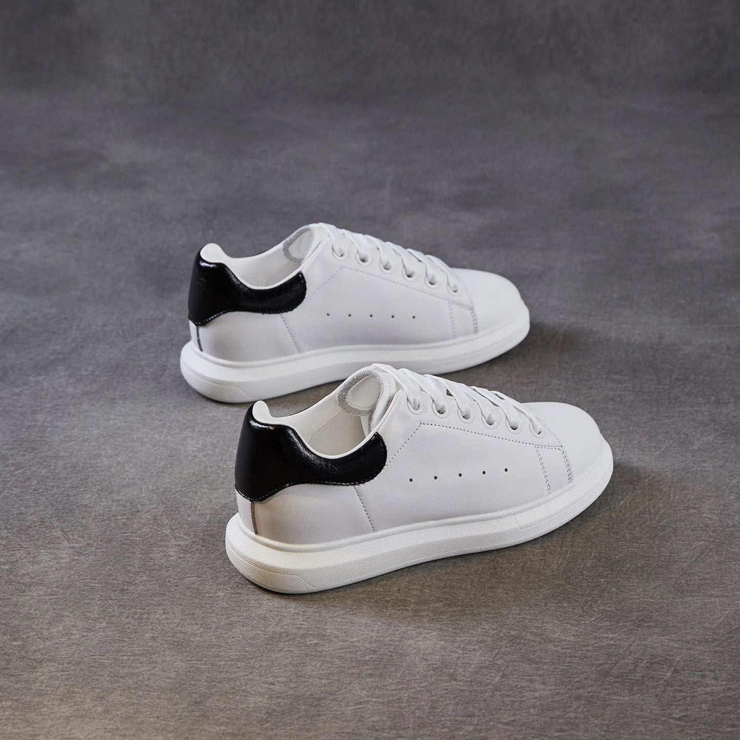 Women's Leather Casual Sneakers Spring Fall Round Toe Lace-up Platform Shoes