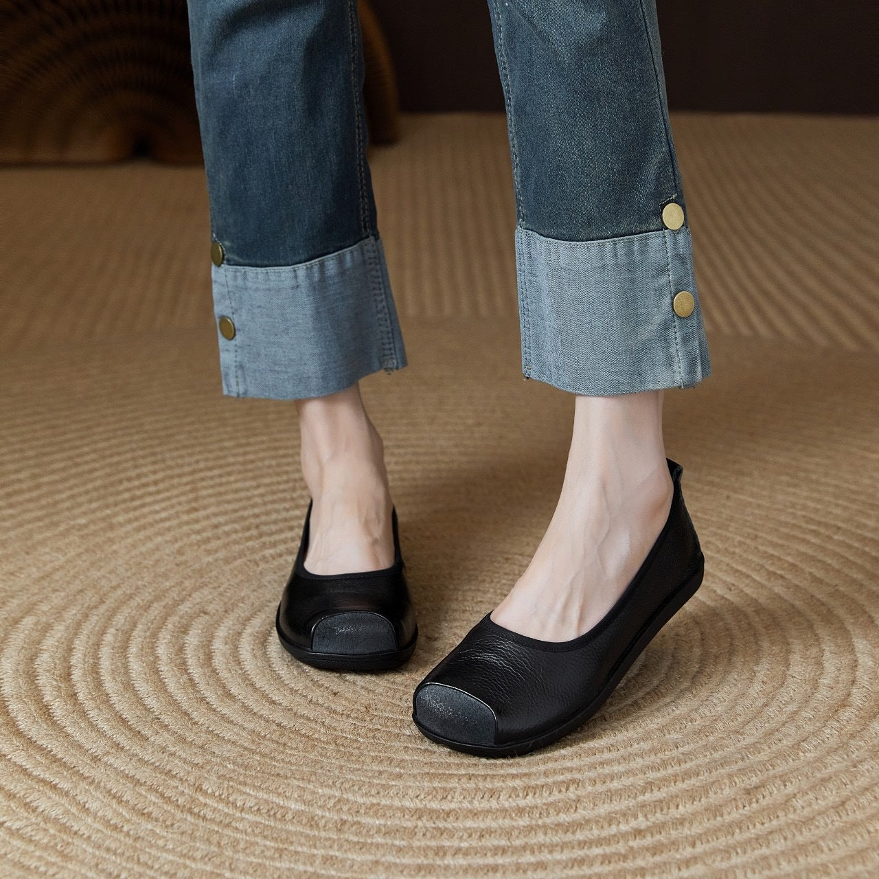 Women's Leather Round Toe Comfortable Ballet Flats