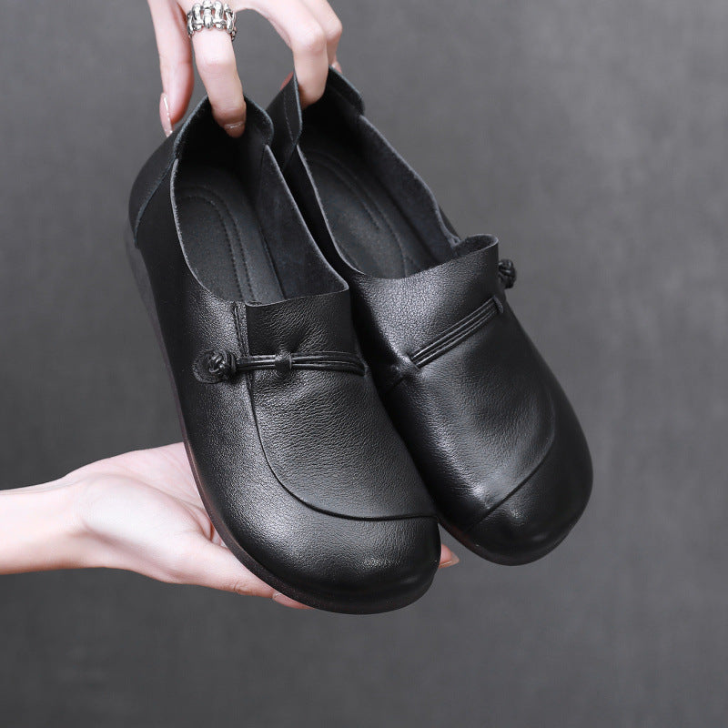 Women's Retro Slip-On Flats – Comfortable Everyday Shoes
