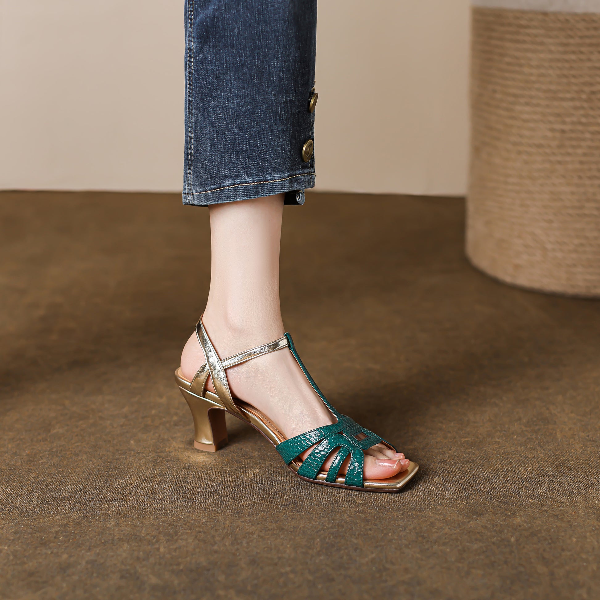 Women's Handmade Mid-heel Open Square Toe Leather Sandals - RetroStep