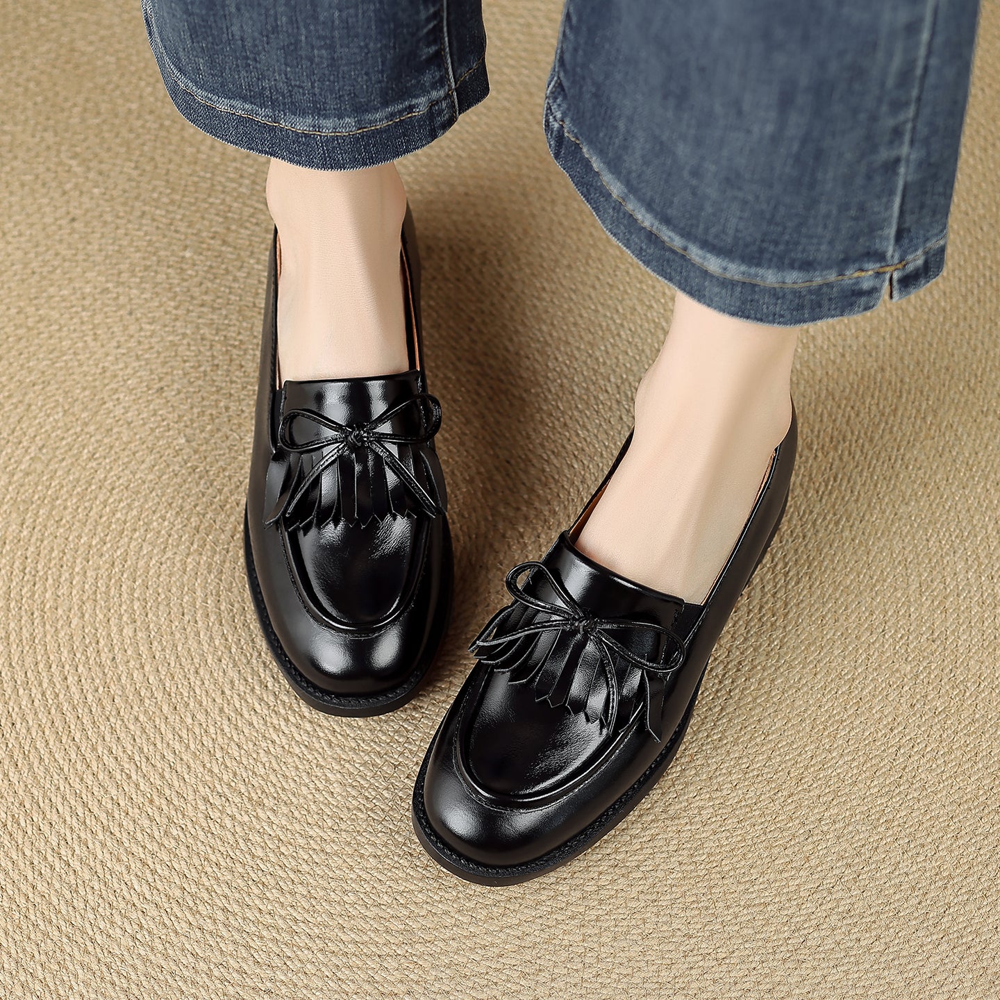Women's Leather Tassel Loafers Classic British Style Commuter Flats