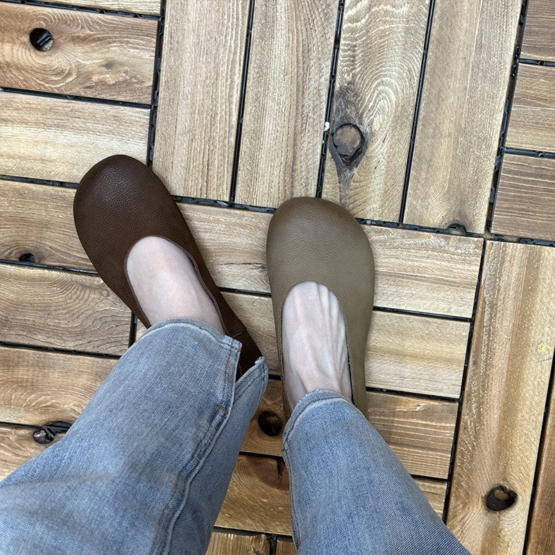 Women's Soft Leather Slip-On Flats – Minimalist Round Toe Casual Shoes