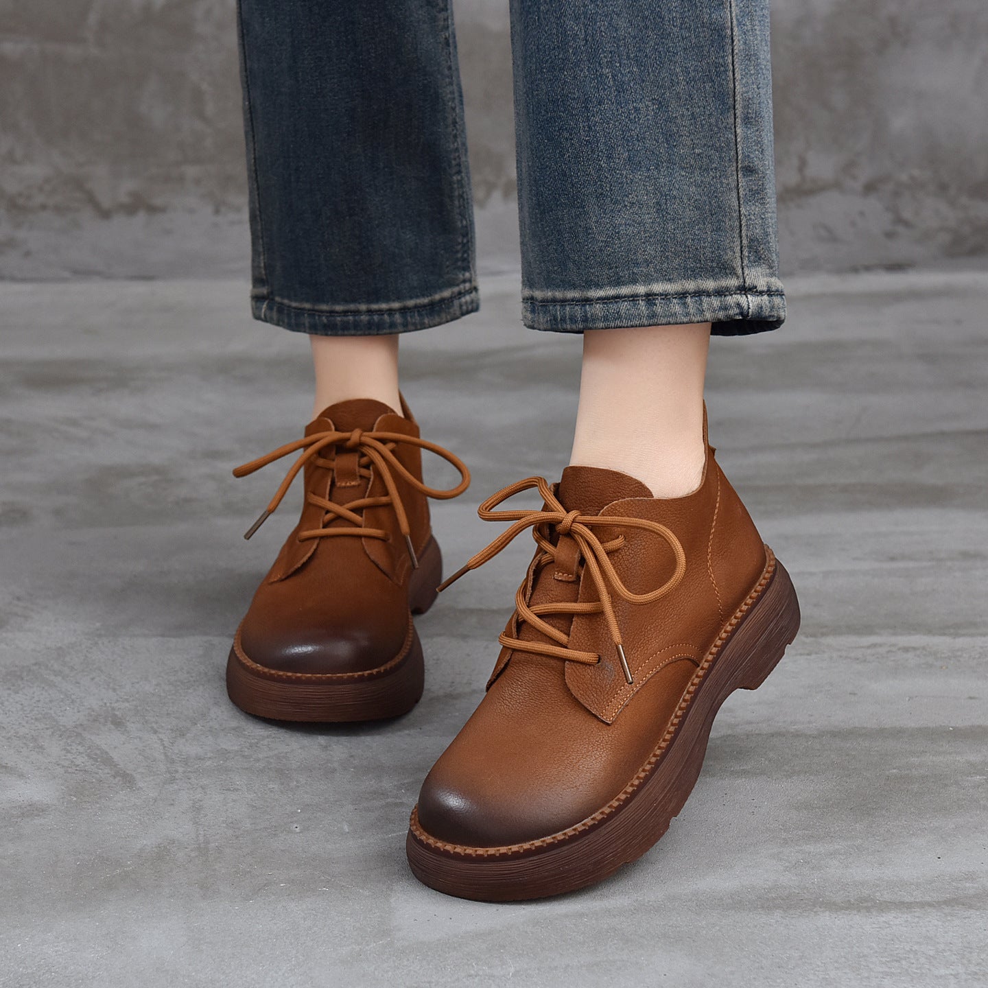 Women's Leather Platform High-Top Shoes – Round Toe Lace-Up Casual Style