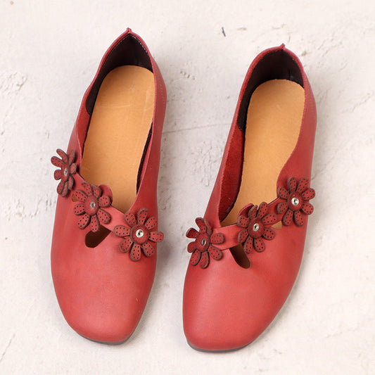 Chic Women's Soft Leather Flats – Artistic Floral Decorative Shoes