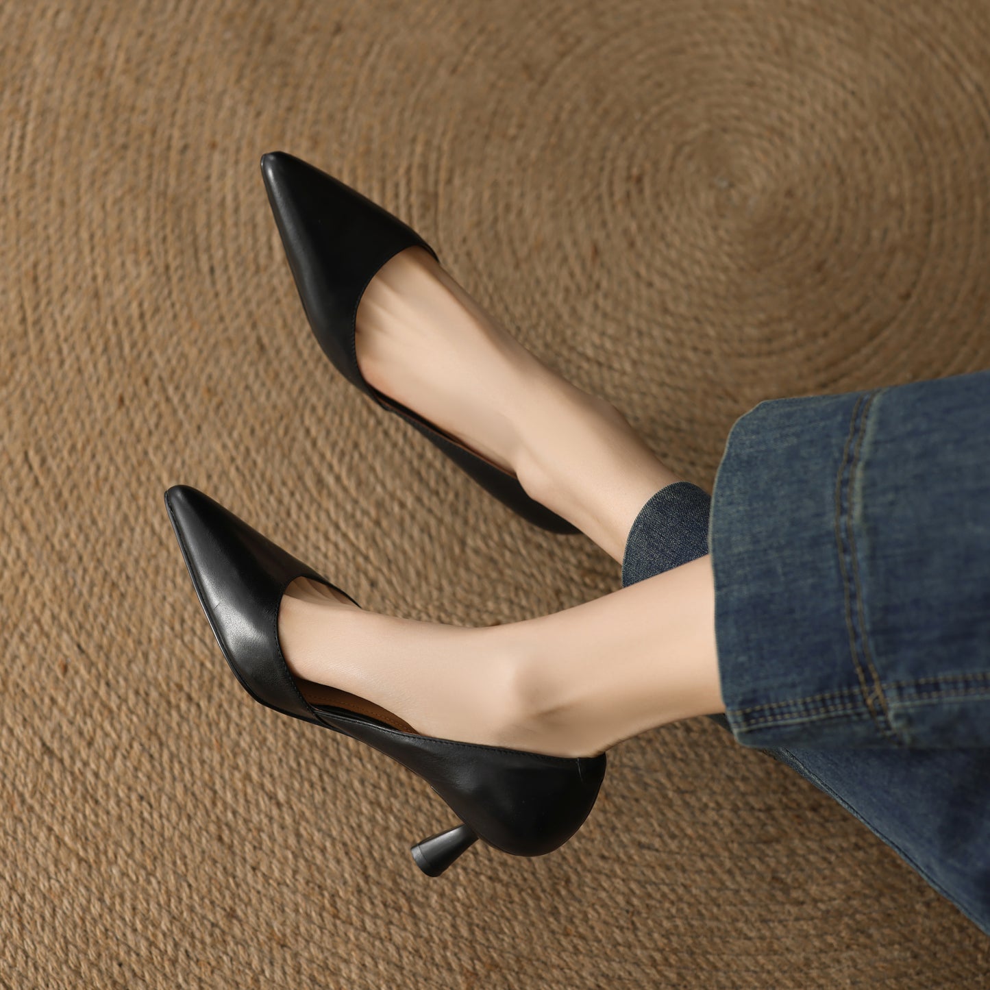 Women's Pointed Toe Leather Classic High Heels Pumps - RetroStep