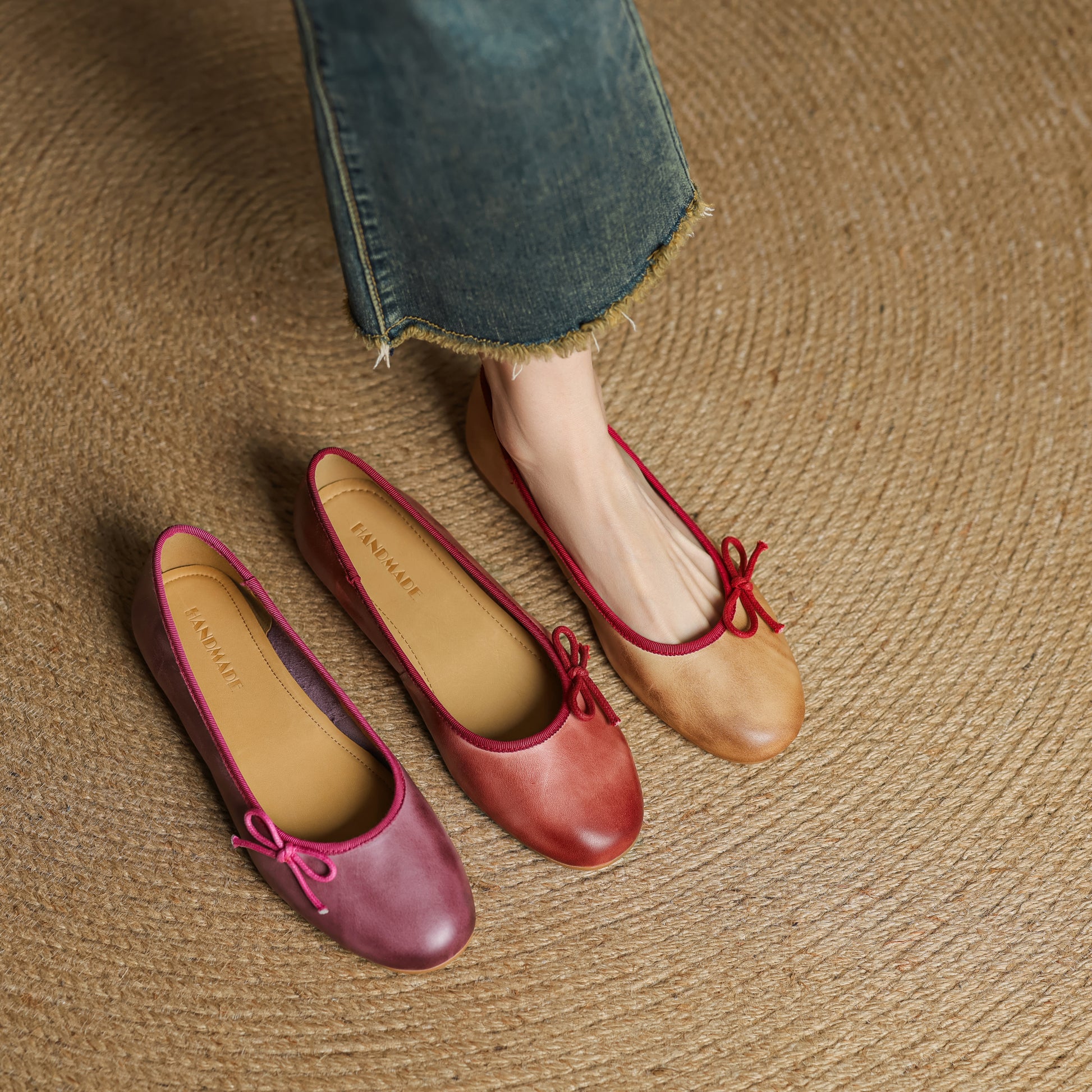 Handmade Comfortable Leather Flat Women's Shoes Minimalist Retro Style - RetroStep