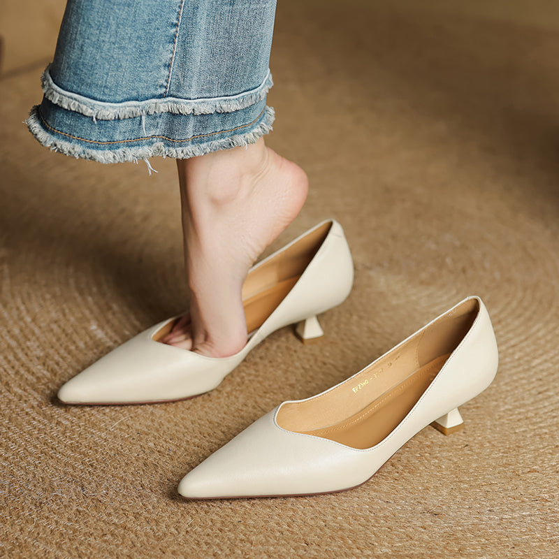 Women's Handmade Leather Classic Pointed Toe Kitten Heel Pumps