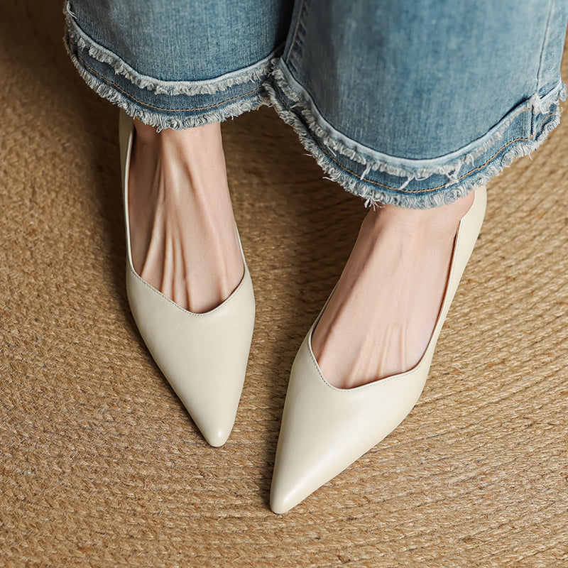 Women's Handmade Leather Classic Pointed Toe Kitten Heel Pumps