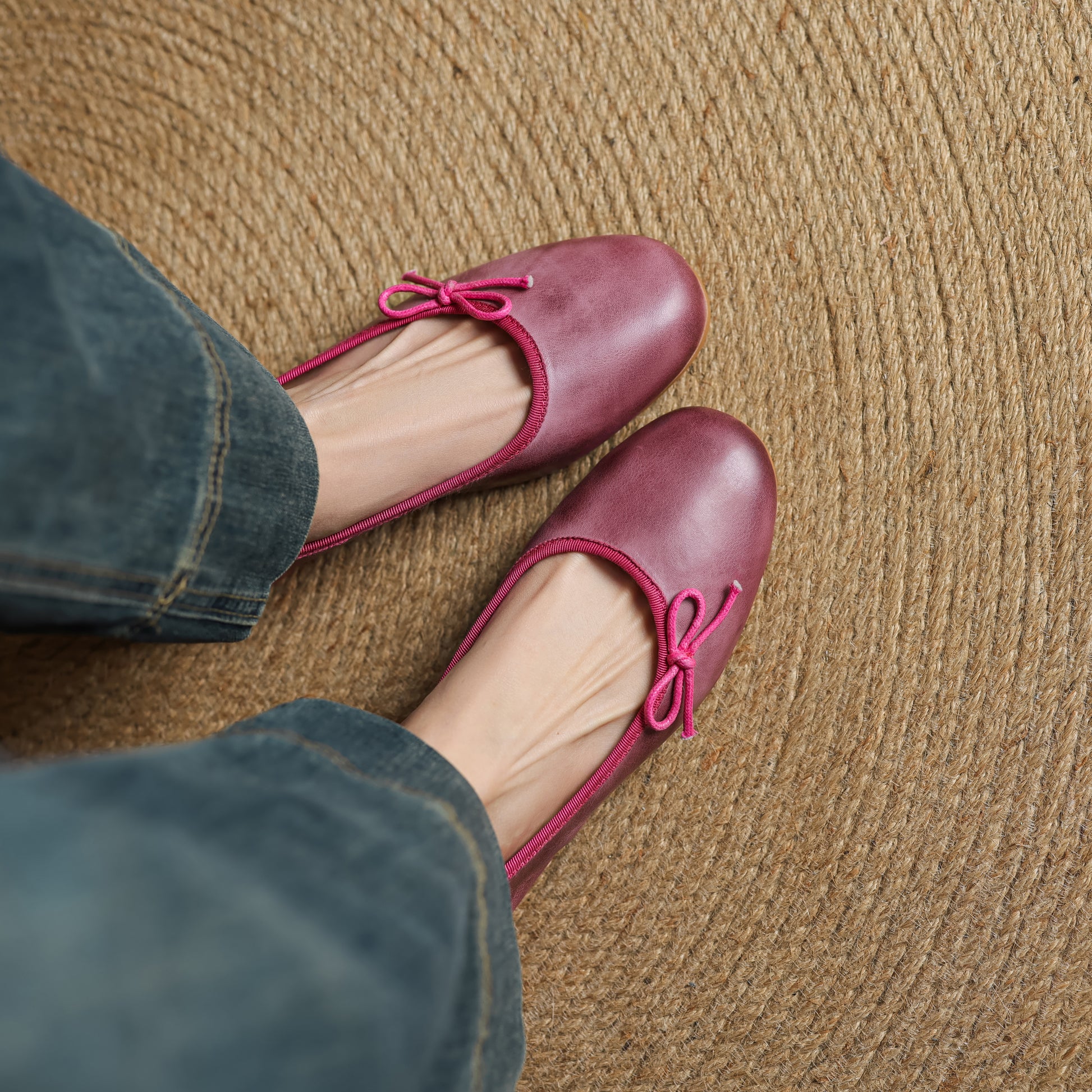 Handmade Comfortable Leather Flat Women's Shoes Minimalist Retro Style - RetroStep