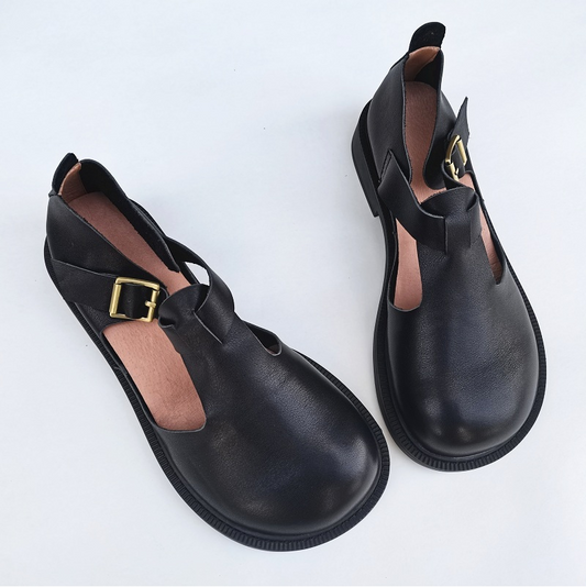 Women's Genuine Leather Retro Big Toe Box Both Sides Hollowed Out Buckle Sandals