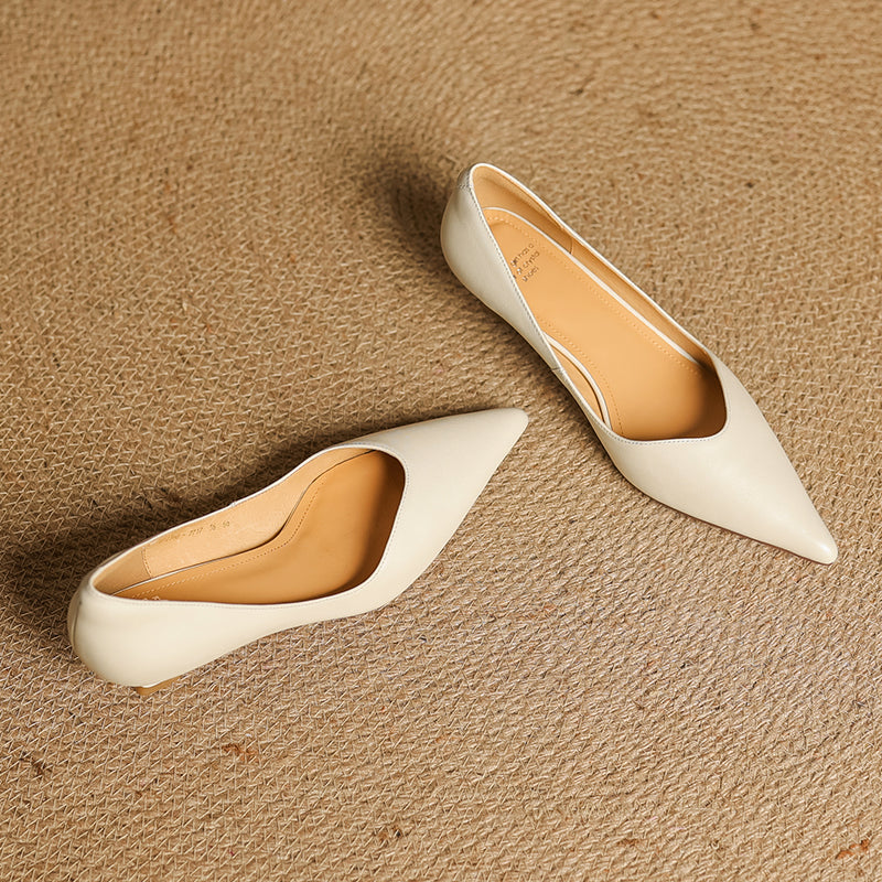 Women's Handmade Leather Classic Pointed Toe Kitten Heel Pumps