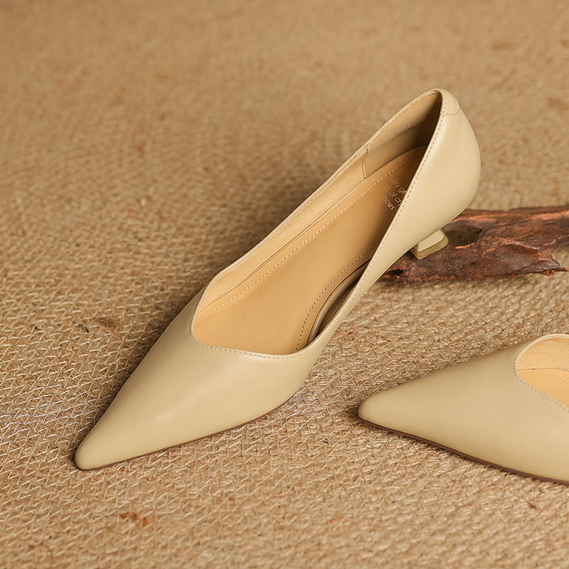 Women's Handmade Leather Classic Pointed Toe Kitten Heel Pumps
