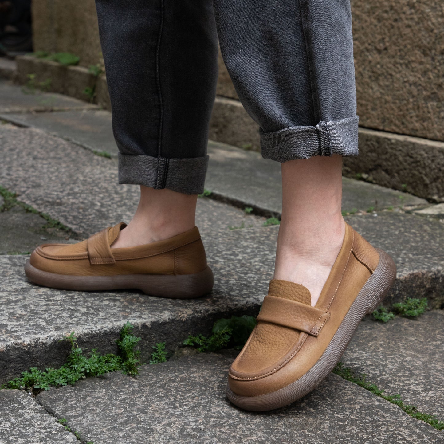 Women's Handmade Leather Vintage Loafers