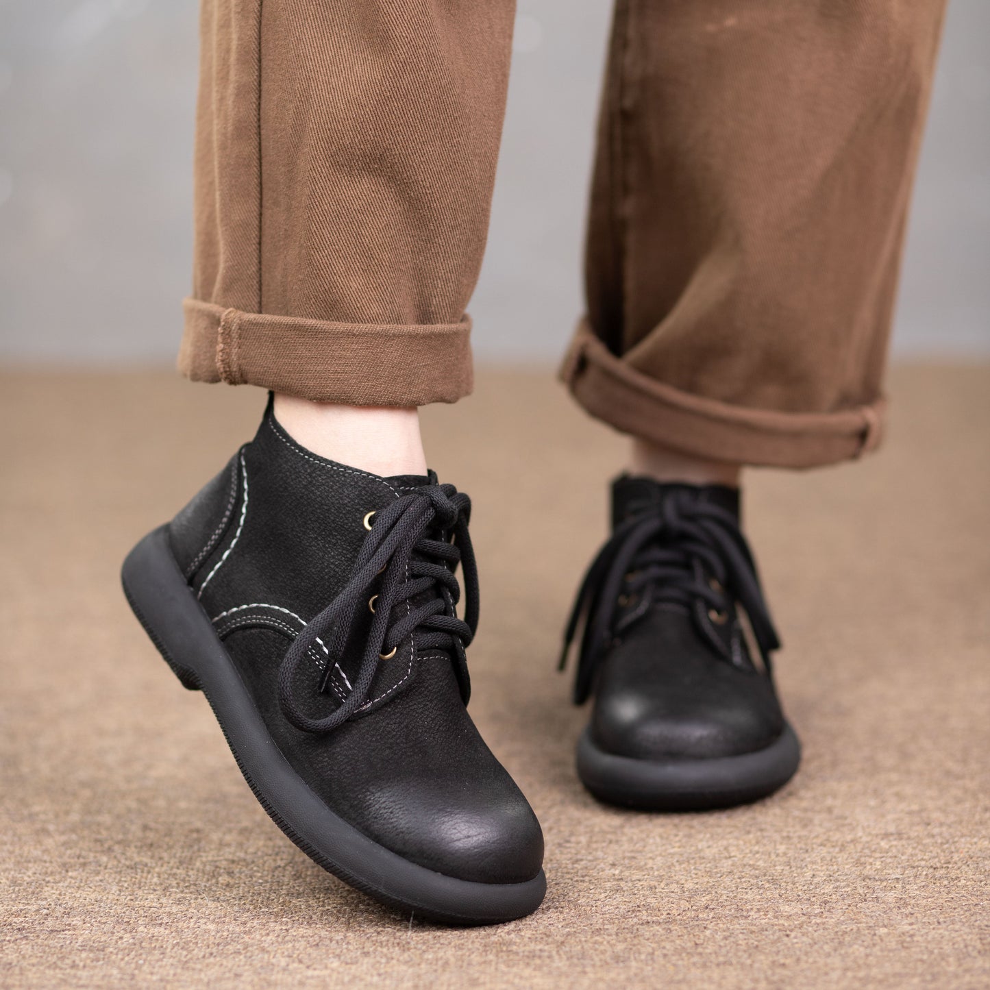Women's Literary Leather Vintage Casual Lace-up Ankle Boots