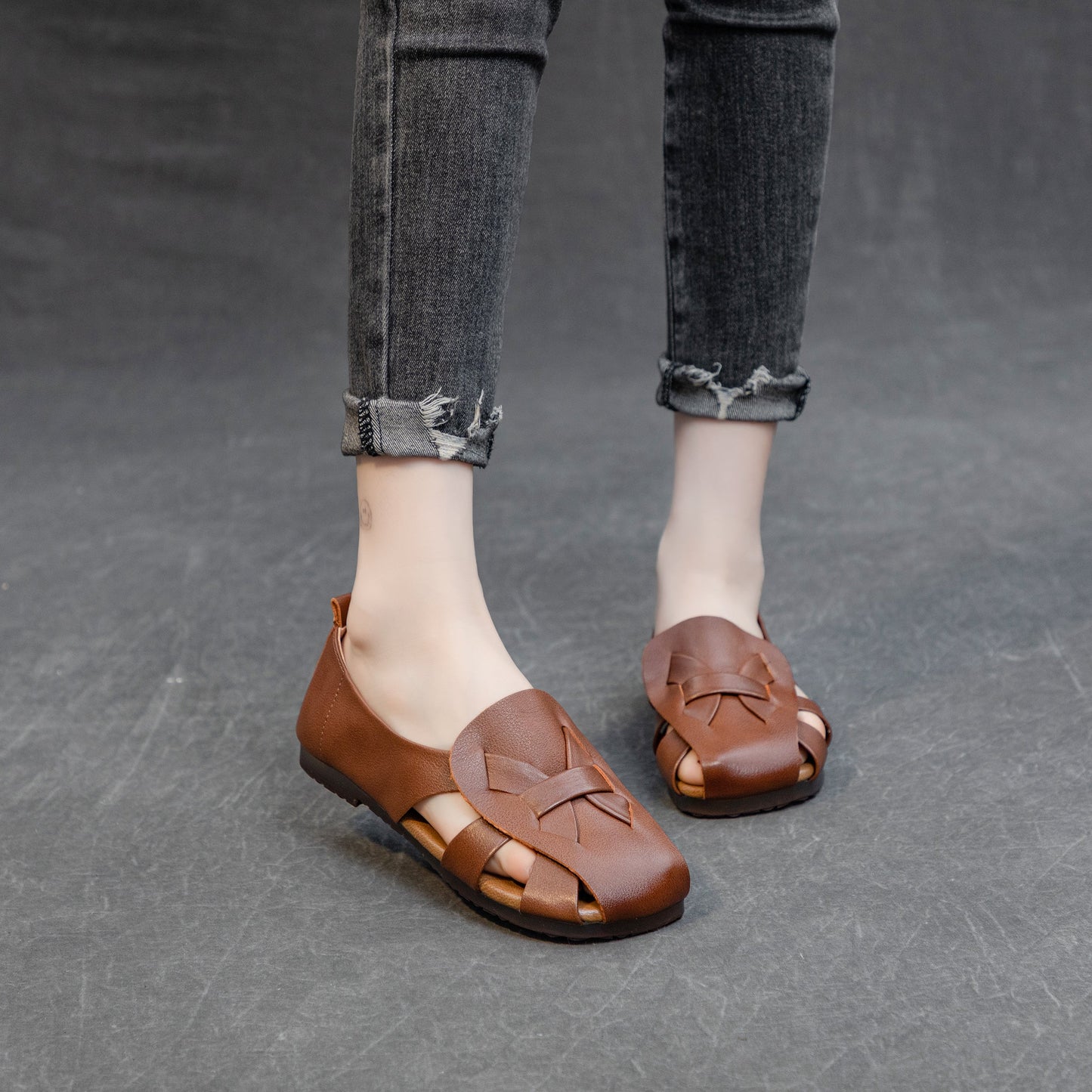 Women's Leather Summer Woven Hollow Out Flat Breathable Sandals