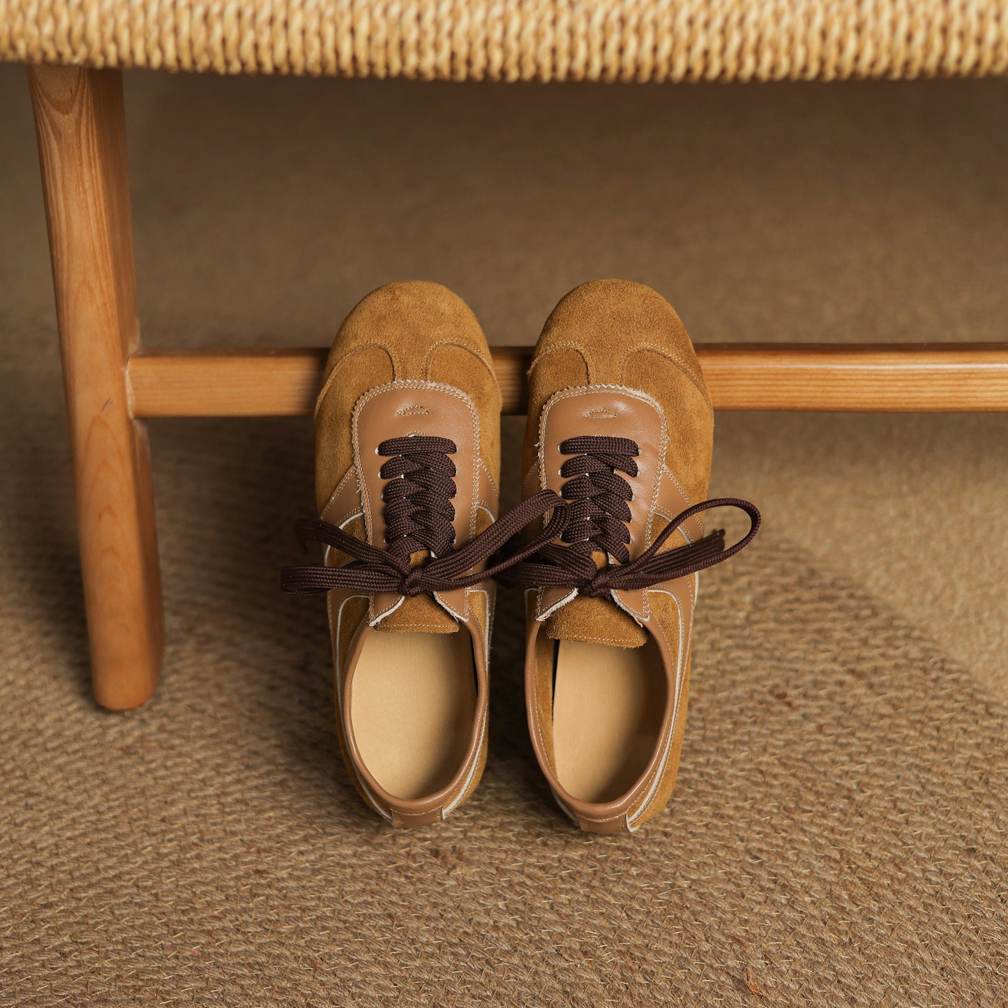 Women's Flat Cow Suede Lace-Up Soft Comfortable German Army Trainers