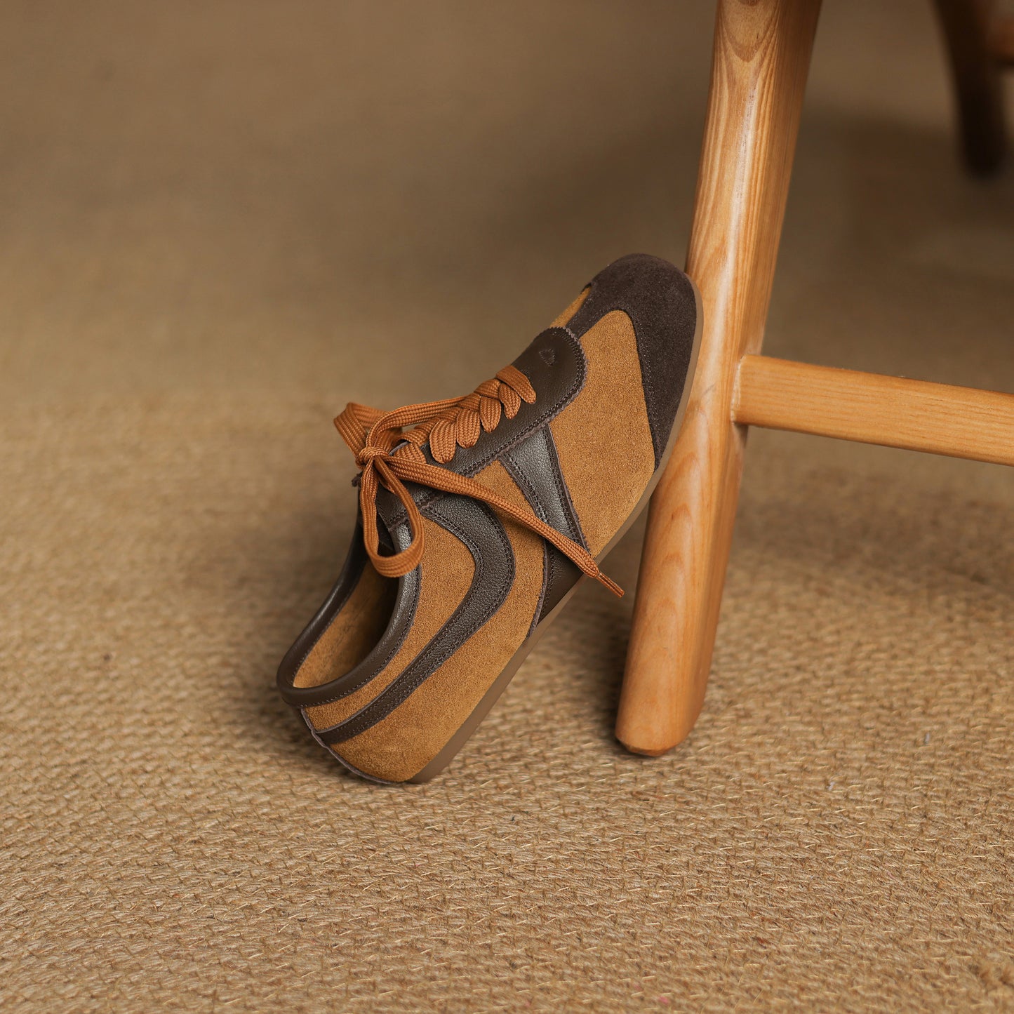 Women's Flat Cow Suede Lace-Up Soft Comfortable German Army Trainers