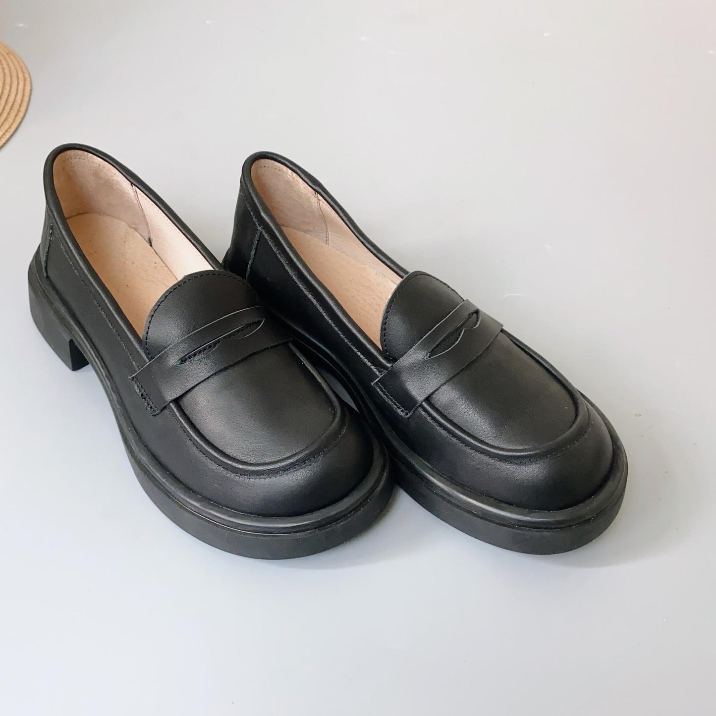 Women's Leather Vintage Classic Preppy Style Loafers