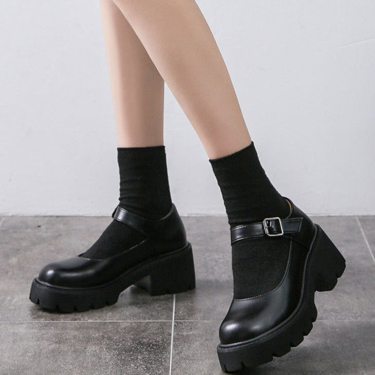 Womens Round Toe Platform Mary Jane Heels Shoes - RetroStep