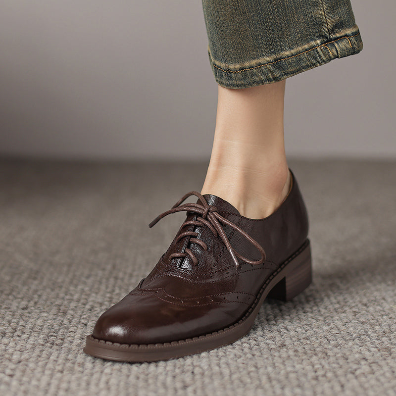 Women's Retro Leather Brogue Shoes Vintage Round Toe Lace-up Oxford Flats
