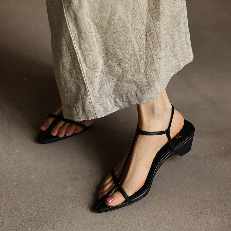 Women's Pointed Toe Strappy Sandals Vintage Kitten Heel T-Strap Buckle Shoes