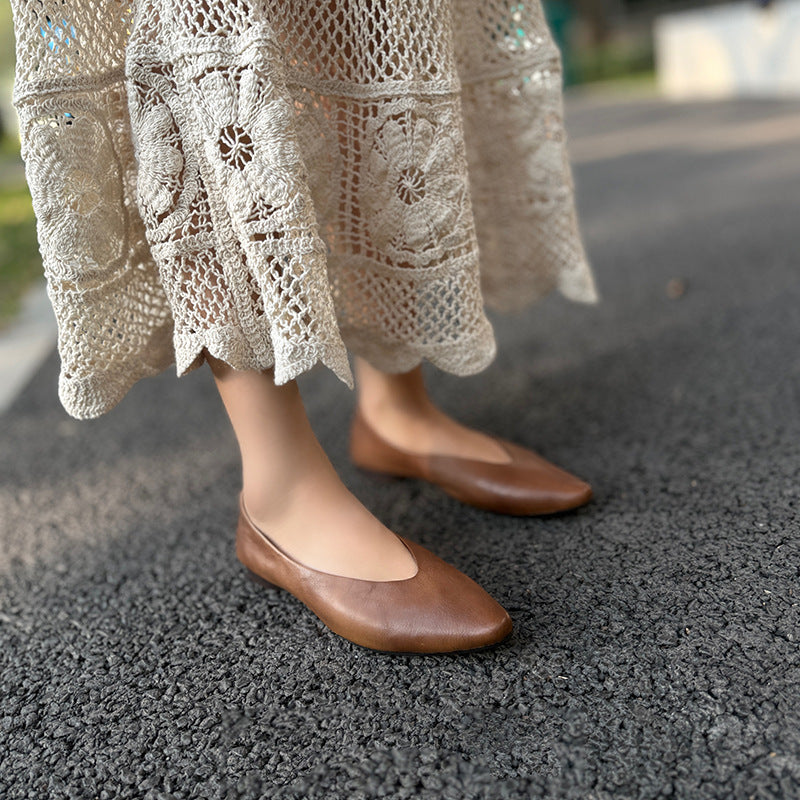 Women's Premium Leather Ballet Flats - V-Cut Pointed Toe Shoes Lightweight Spring Summer Shoes