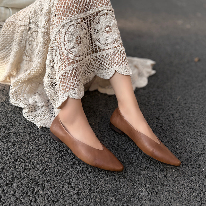 Women's Premium Leather Ballet Flats - V-Cut Pointed Toe Shoes Lightweight Spring Summer Shoes