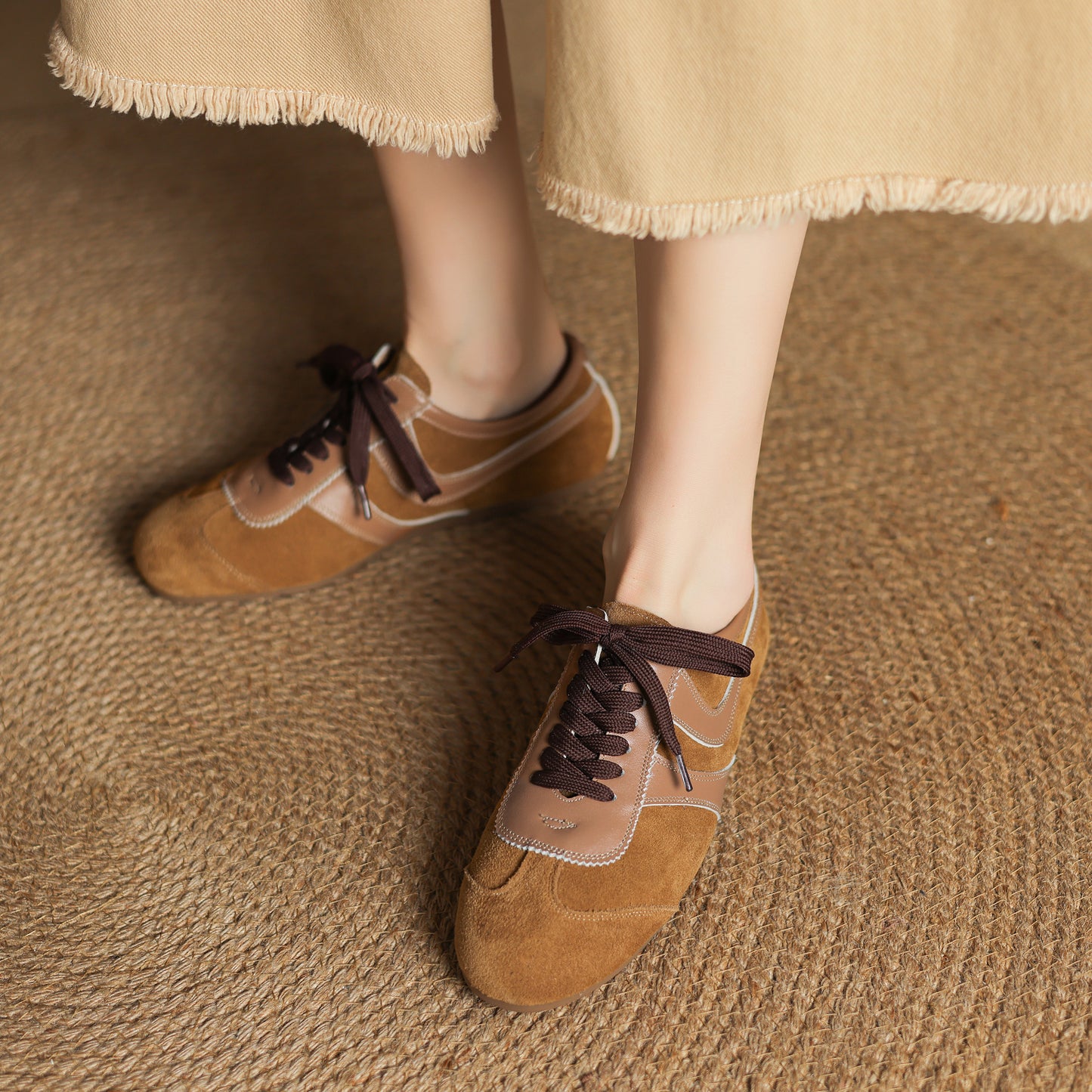 Women's Flat Cow Suede Lace-Up Soft Comfortable German Army Trainers