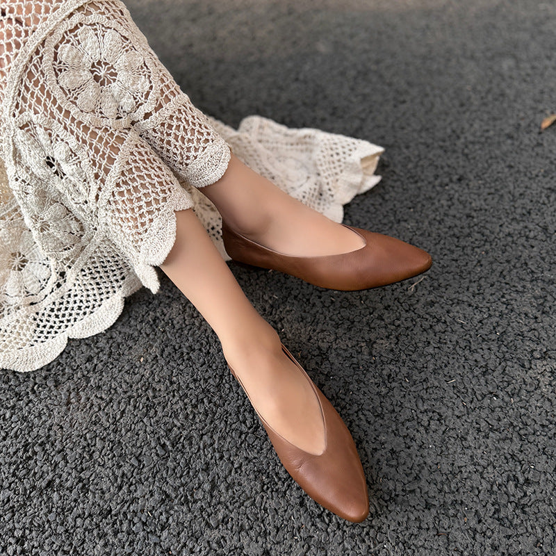 Women's Premium Leather Ballet Flats - V-Cut Pointed Toe Shoes Lightweight Spring Summer Shoes