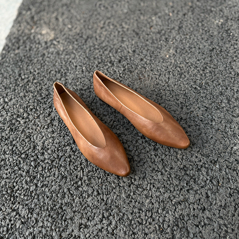 Women's Premium Leather Ballet Flats - V-Cut Pointed Toe Shoes Lightweight Spring Summer Shoes