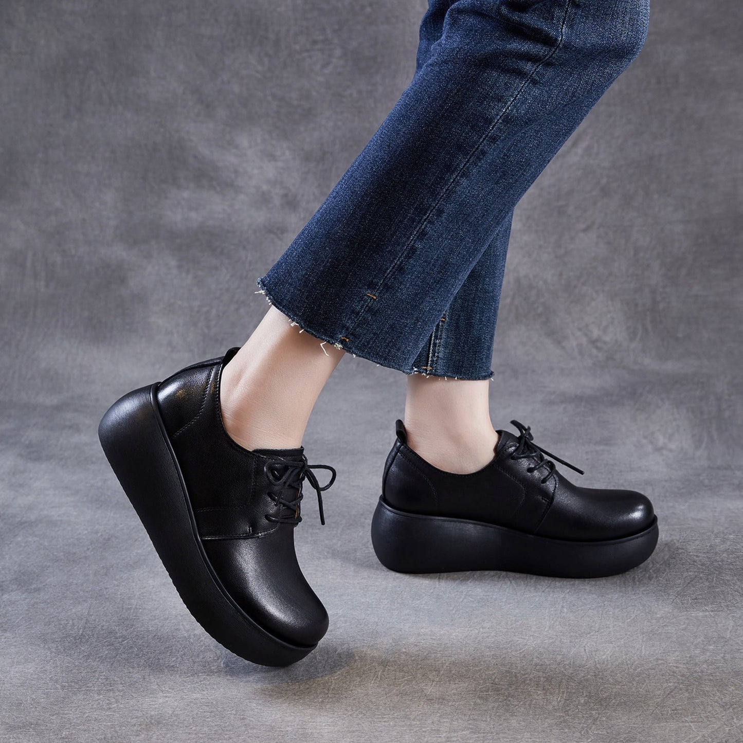 Women's Leather Platform Sneakers - Ultra-Lightweight EVA Sole