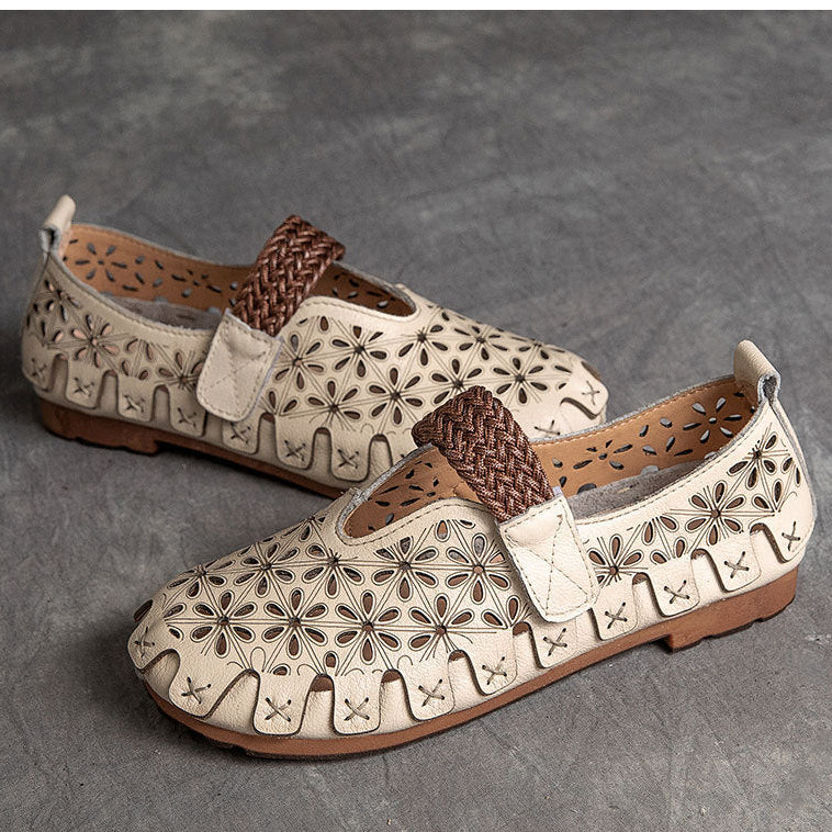 Floral Cut-out Leather Sandals - Women's Retro Round Toe Summer Walking Flats